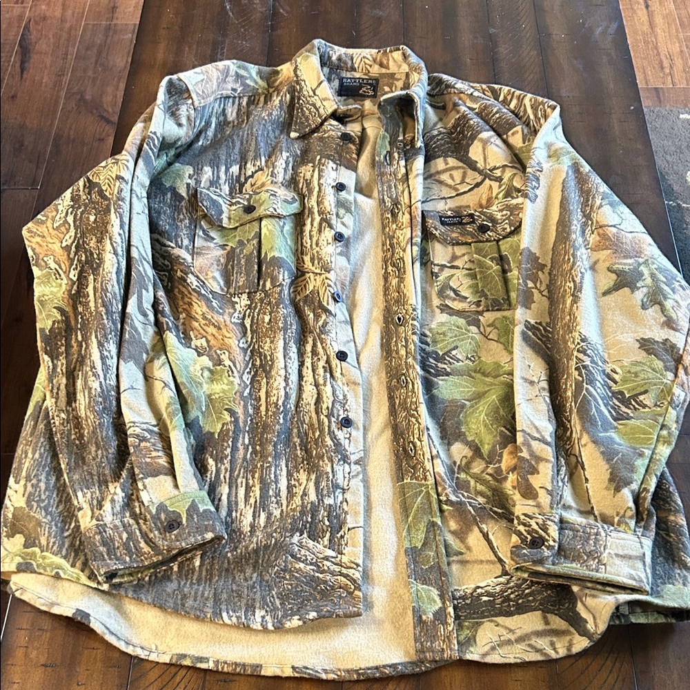 Rattler’s realtree Woodland Camouflage Shirt